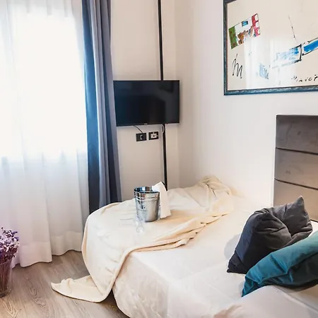 Hotel Art Milano Prato (Prato)