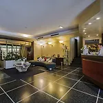 فندق Art Milano براتو