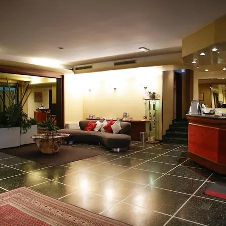 Art Milano Hotell Prato (Prato)