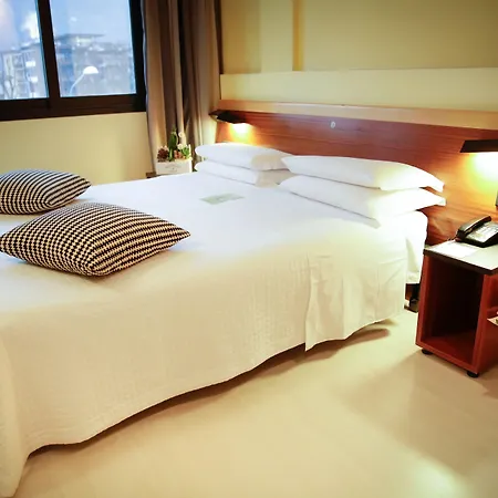 Art Milano Hotell Prato (Prato)
